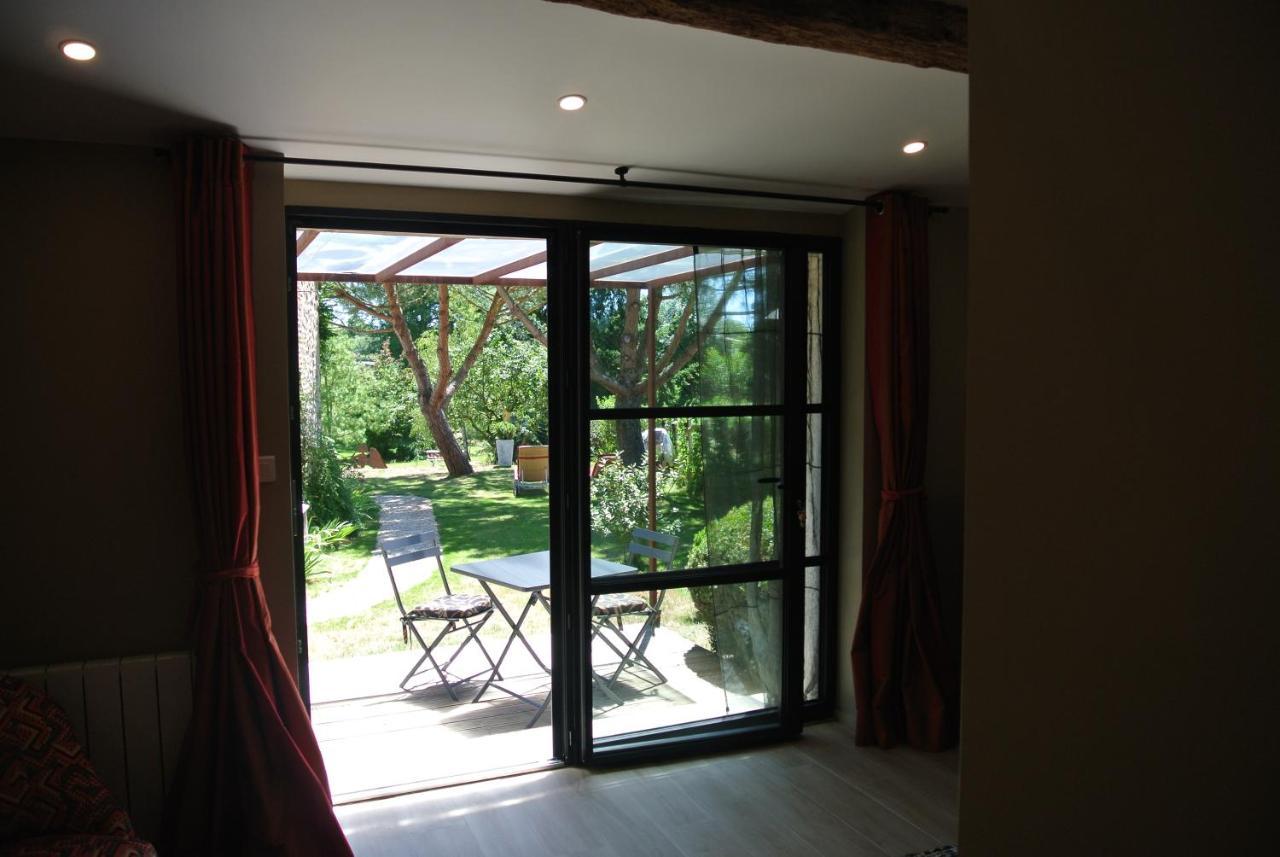Les Epis Du Vent Bed & Breakfast Adilly Dış mekan fotoğraf