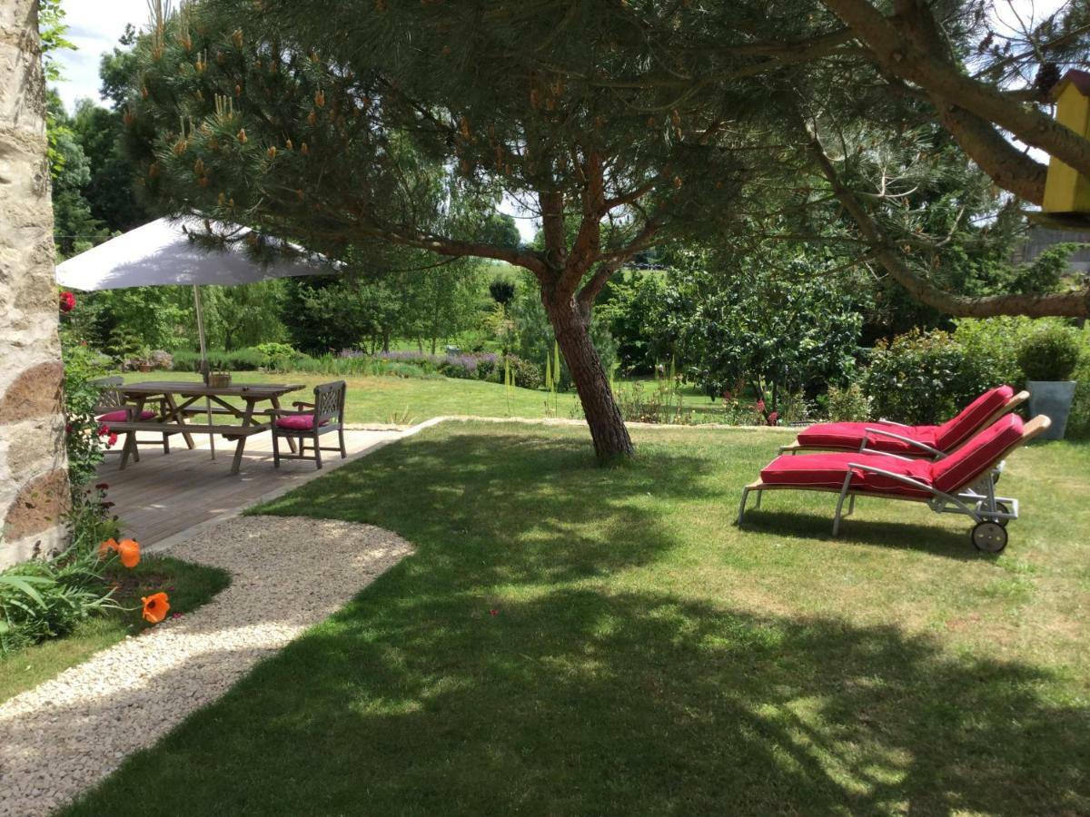 Les Epis Du Vent Bed & Breakfast Adilly Dış mekan fotoğraf